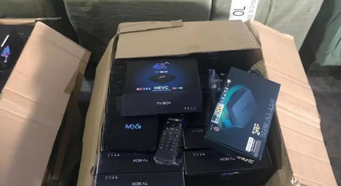 Aparelhos de TV Box apreendidos em operações de fiscalização da Anatel 