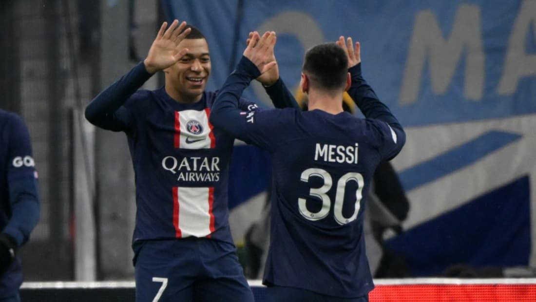 Mbappé revela que 'não é fácil' jogar com Neymar: 'Ele é muito