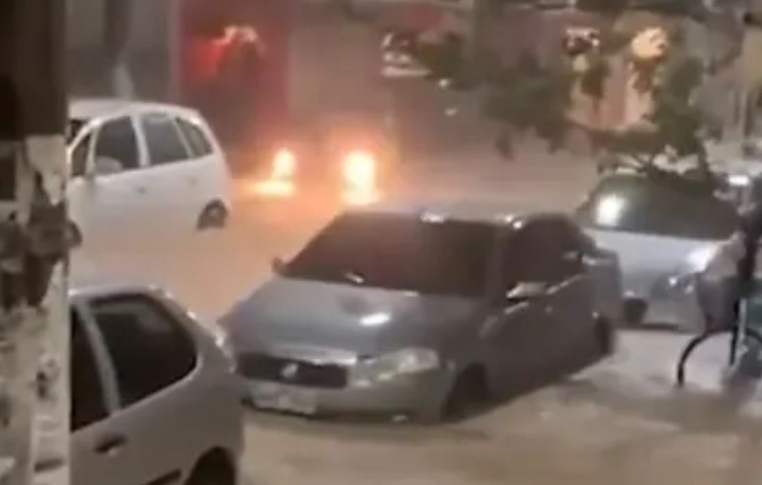 Saquarema sofreu com as fortes chuva na tarde e na noite de terça-feira, que deixou ruas alagadas 