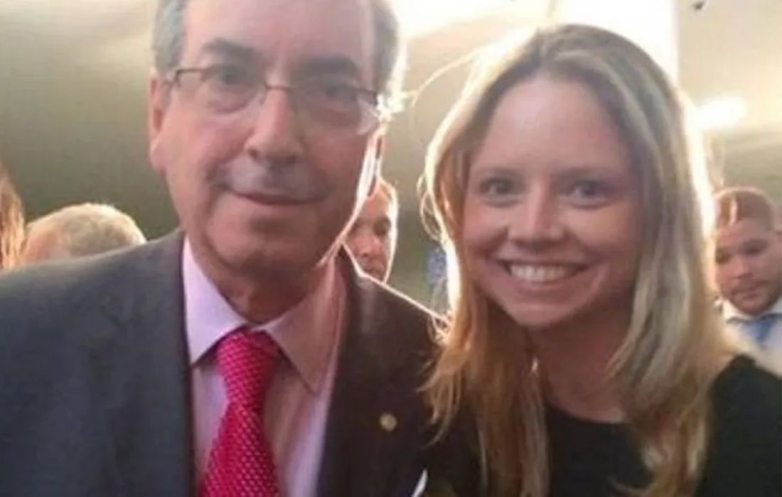 Danielle Cunha ao lado do pai, Eduardo Cunha 