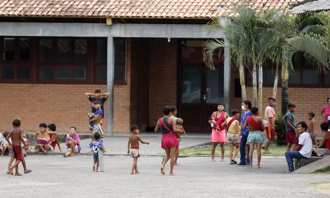 Segundo a pasta, equipes da Força Nacional do Sistema Único de Saúde que estão no território Yanomami já receberam treinamento para utilização de antenas móveis