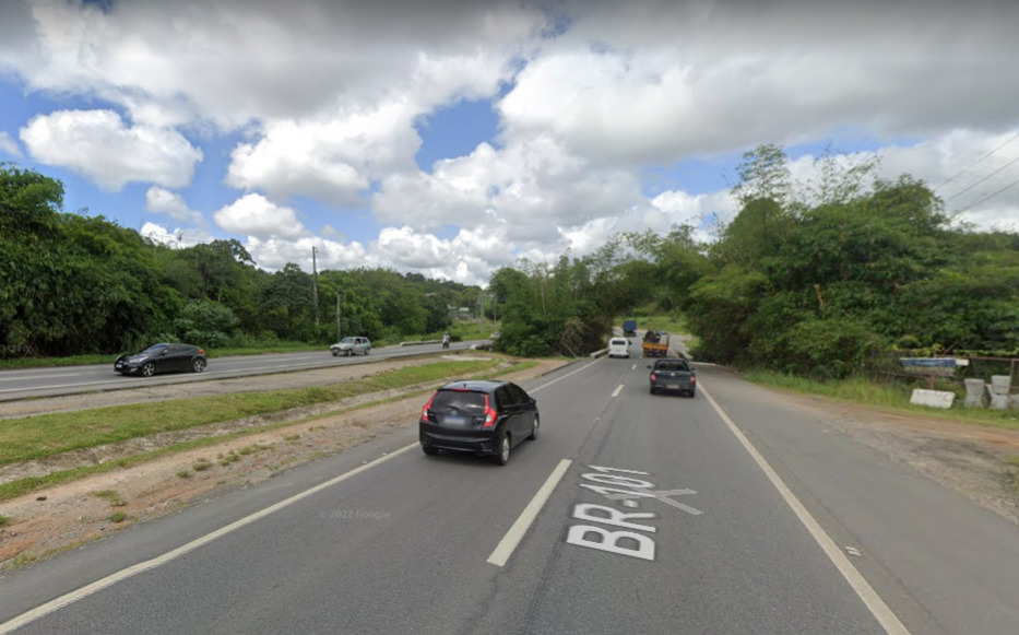 Rodovia BR-101, na região do Passarinho, zona Norte do Recife