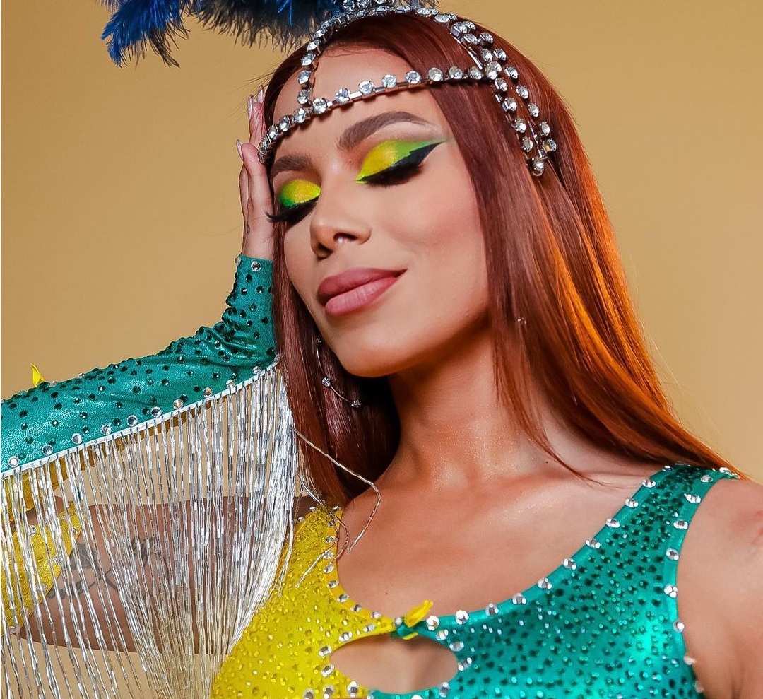 Anitta completa 30 anos no final do mês