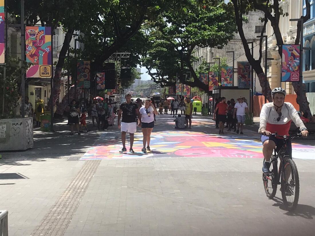 Despedida do Carnaval 2023: maracatus se encontram no Recife Antigo nesta terça-feira