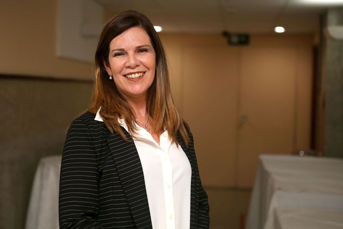 Médica cardiologista Ândrea Chaves, responsável pelo Núcleo de Pesquisa de Doenças Raras da Sociedade Pernambucana de Cardiologia (SBC-PE)