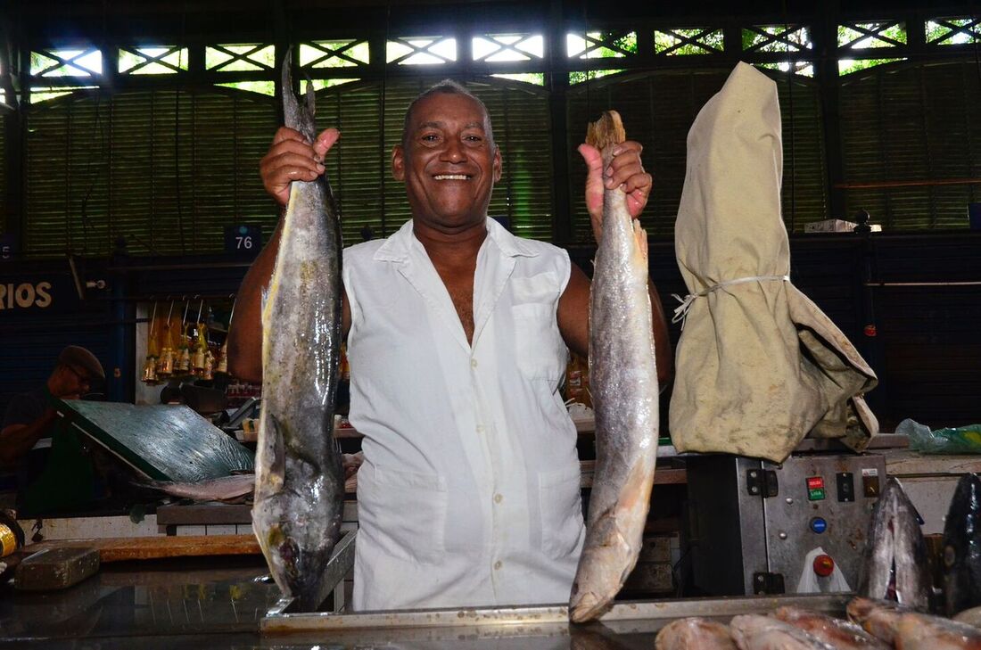 Movimentação no Mercado de São José para Semana Santa