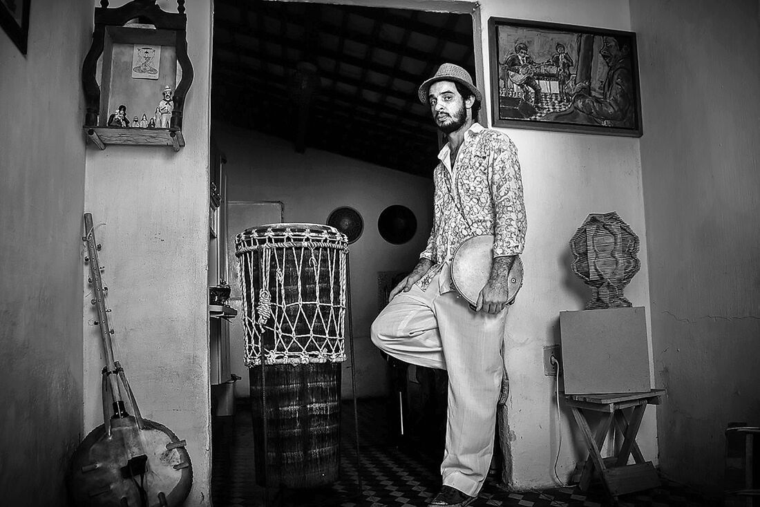 Percussionista pernambucano Gilú Amaral lança seu novo álbum, nesta quarta-feira (15)