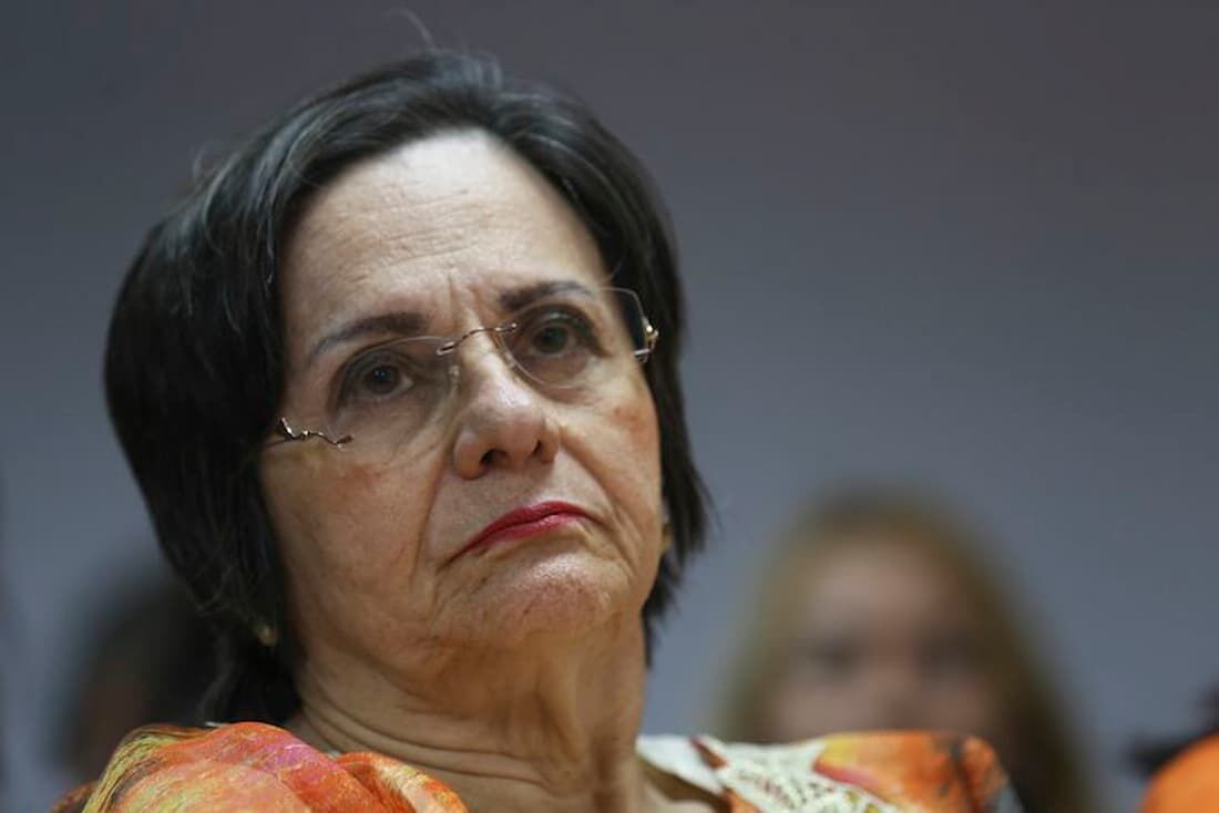 Farmacêutica Maria da Penha, mulher que inspirou a lei que define como crime a violência contra a mulher