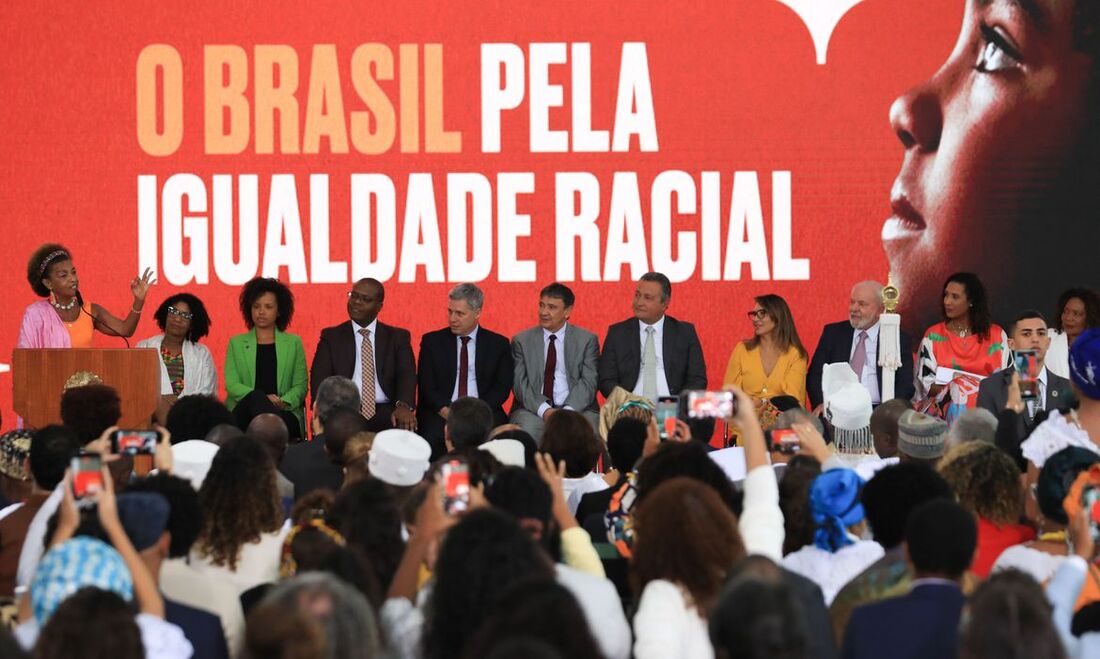 Evento de promoção da igualdade racial feito pelo Governo Federal