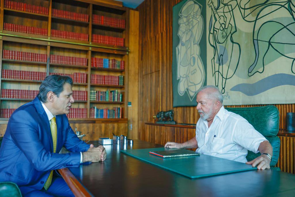 O ministro da Fazenda, Fernando Haddad, e o presidente da República, Luiz Inácio Lula da Silva