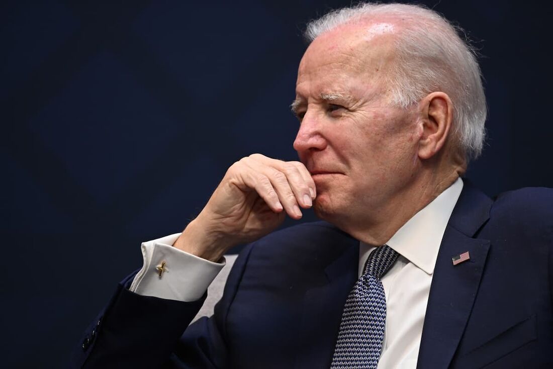 Segundo Biden, vários governos estrangeiros utilizam-no "para facilitar a repressão e permitir abusos contra os direitos humanos"