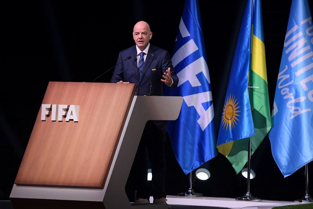 Presidente, reeleito da FIFA, Gianni Infantino