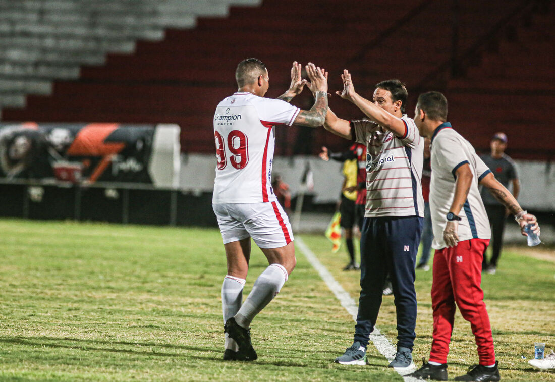 Jael soma dois gols em 7 jogos pelo Timbu