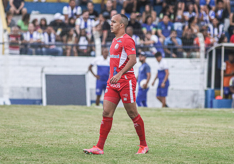 Matheus Carvalho, atacante do Náutico