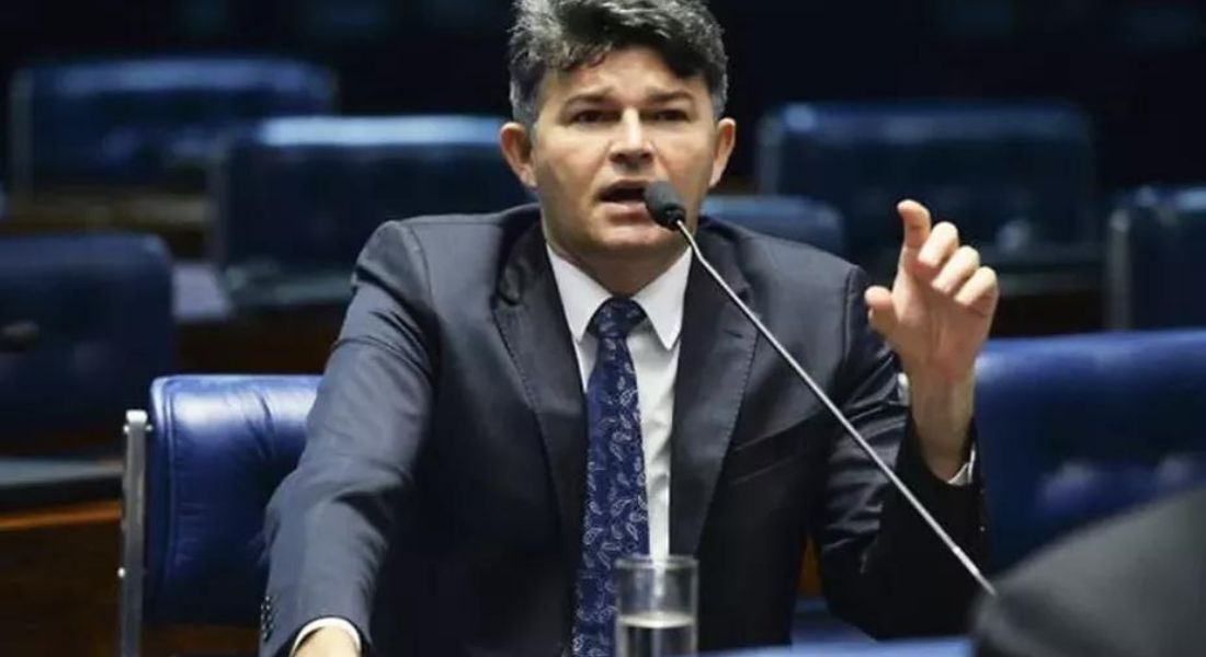 O deputado federal José Medeiros (PL) 