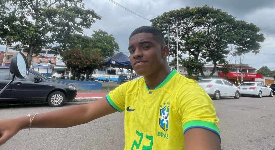 Cantor gospel Kaiky Mello, de 16 anos, sofre acidente e Michelle Bolsonaro pede orações; entenda Cantor gospel Kaiky Mello, de 16 anos, sofre acidente e Michelle Bolsonaro pede orações; entenda