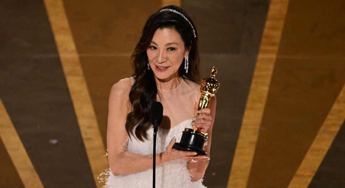 Michelle Yeoh vence como Melhor Atriz no Oscar 2023