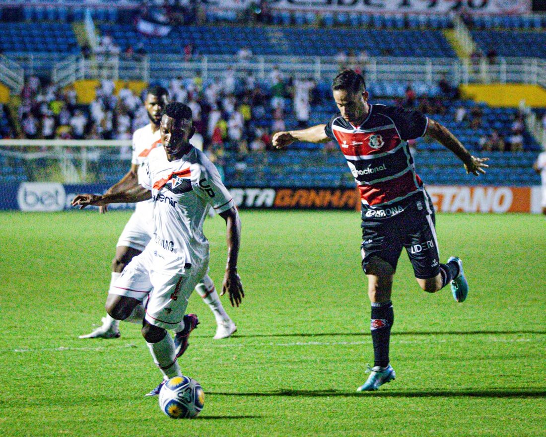 Como jogar nas escolinhas de futebol de Ceará, Ferroviário e Fortaleza