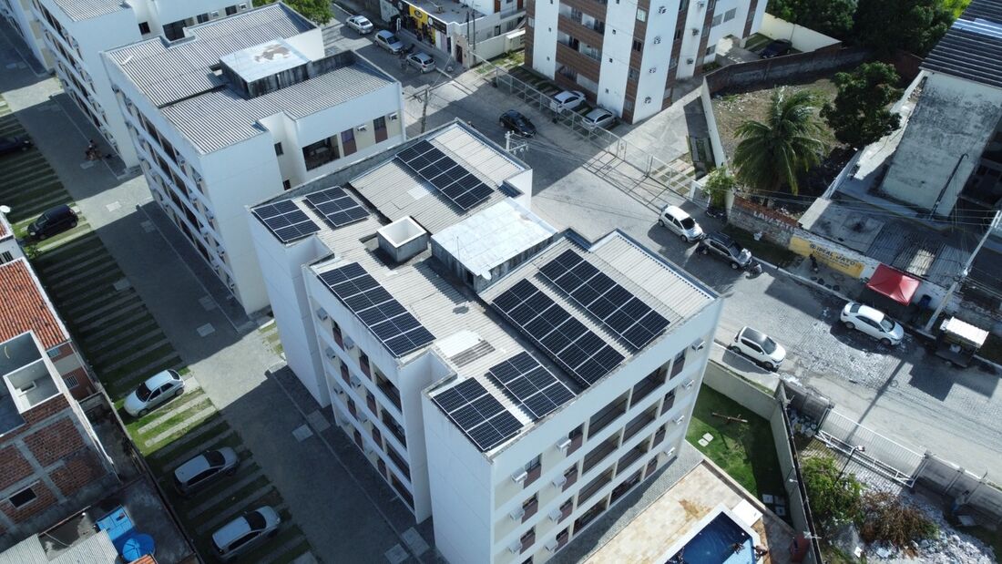 Condomínios passaram a contar com financiamento para instalar as placas fotovoltaicas, o que facilita instalação