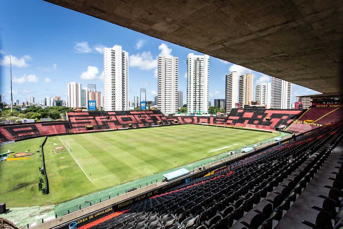 O Sport Club do Recife (conhecido como Sport e Sport Recife, de