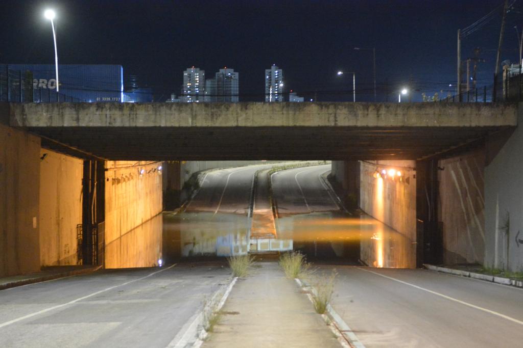 Túnel Felipe Camarão, no Jordão