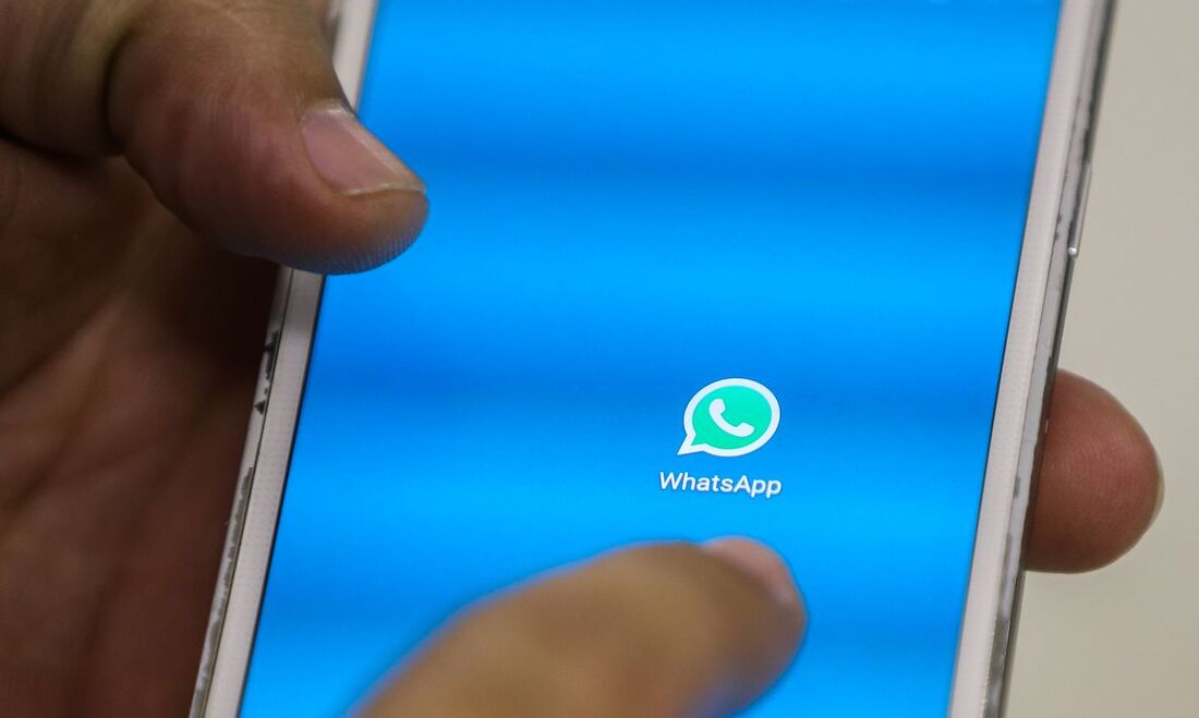 Whatsapp. Em março de 2021, as duas operadoras, Visa e Mastercard, tinham sido autorizadas a fazer transferências de recursos, depósitos e operações pré-pagas por meio do WhatsApp