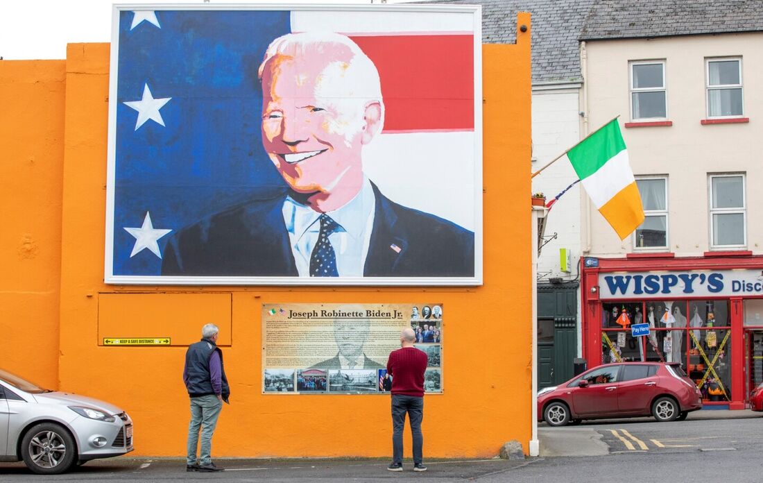 Biden visita a Irlanda do Norte para celebrar 25 anos de acordo de paz