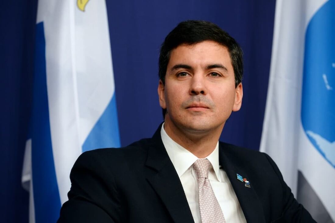 Presidente do Paraguai, Santiago Peña