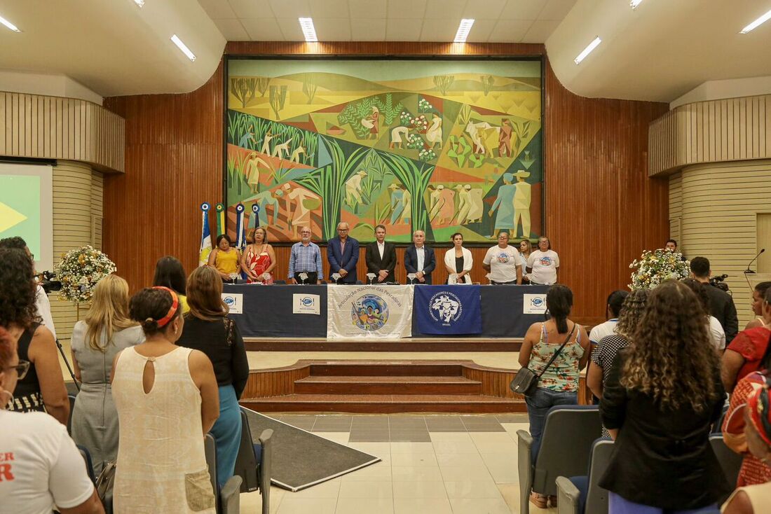 Ministro André de Paula lança o RU na Hora do Pescado Artesanal