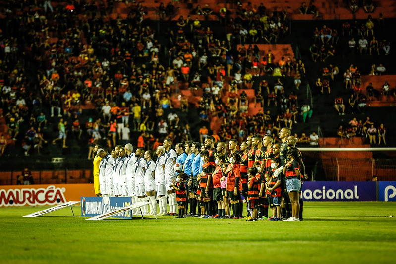 Sport e Retrô duelam na final do Pernambucano