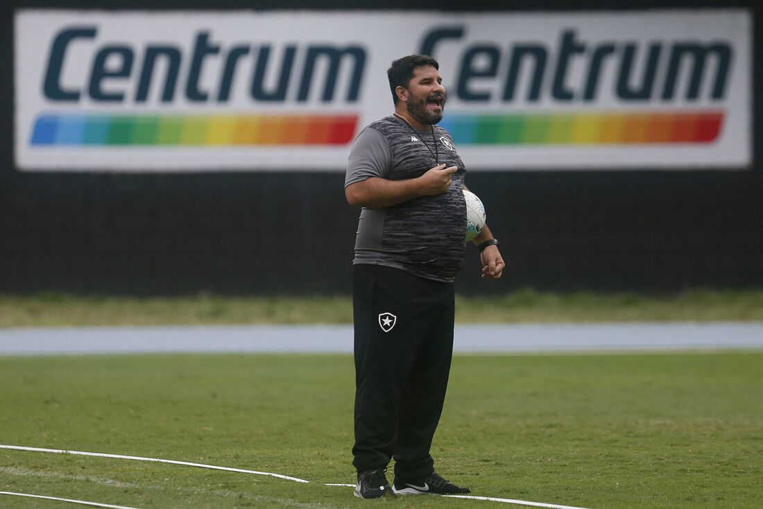 Eduardo Barroca é o novo técnico do Ceará