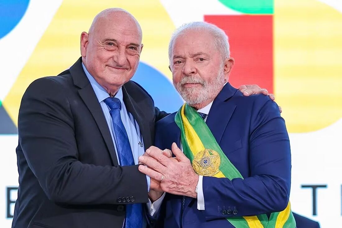 Gonçalves Dias e o presidente Lula 