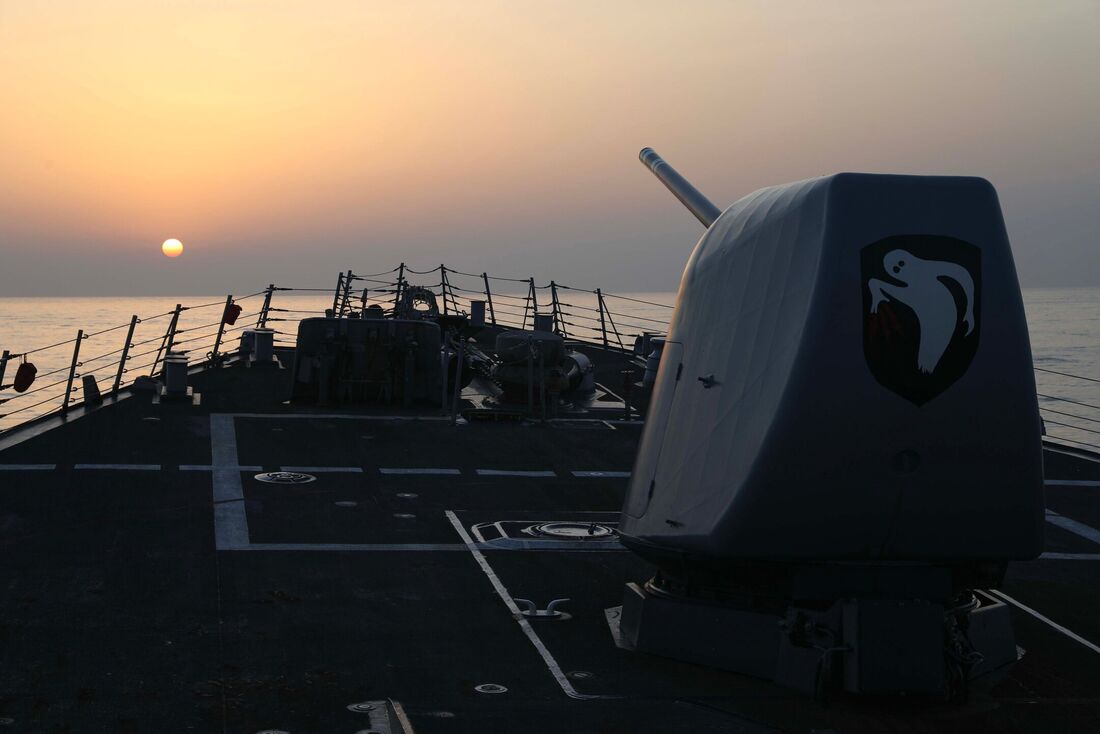 USS Milius (DDG 69) realizou um trânsito de rotina no Estreito de Taiwan