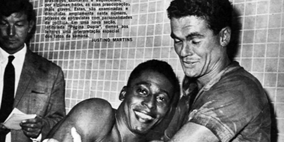 Pelé e Rinaldo atuaram juntos pela Seleção