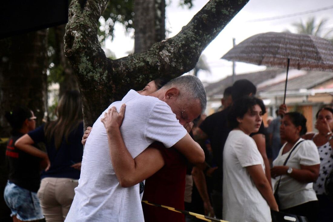 Incêndio atingiu o Lar Paulo de Tarso na madrugada desta sexta-feira (14); espaço fica no Ipsep