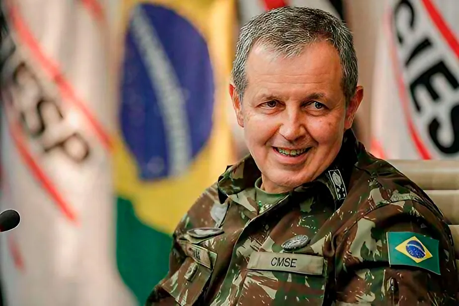 Comandante do Exército, general Tomás Paiva