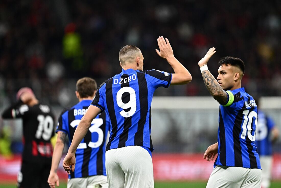 Inter amassa o Milan no primeiro tempo e larga na frente nas semifinais da  Champions - Folha PE