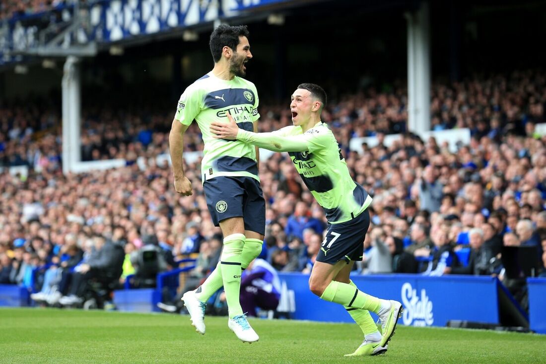 City está a uma vitória do nono título da Premier League