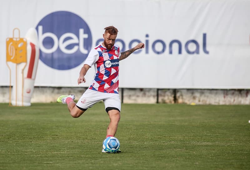 Souza participou da preparação para o jogo contra o São José-RS