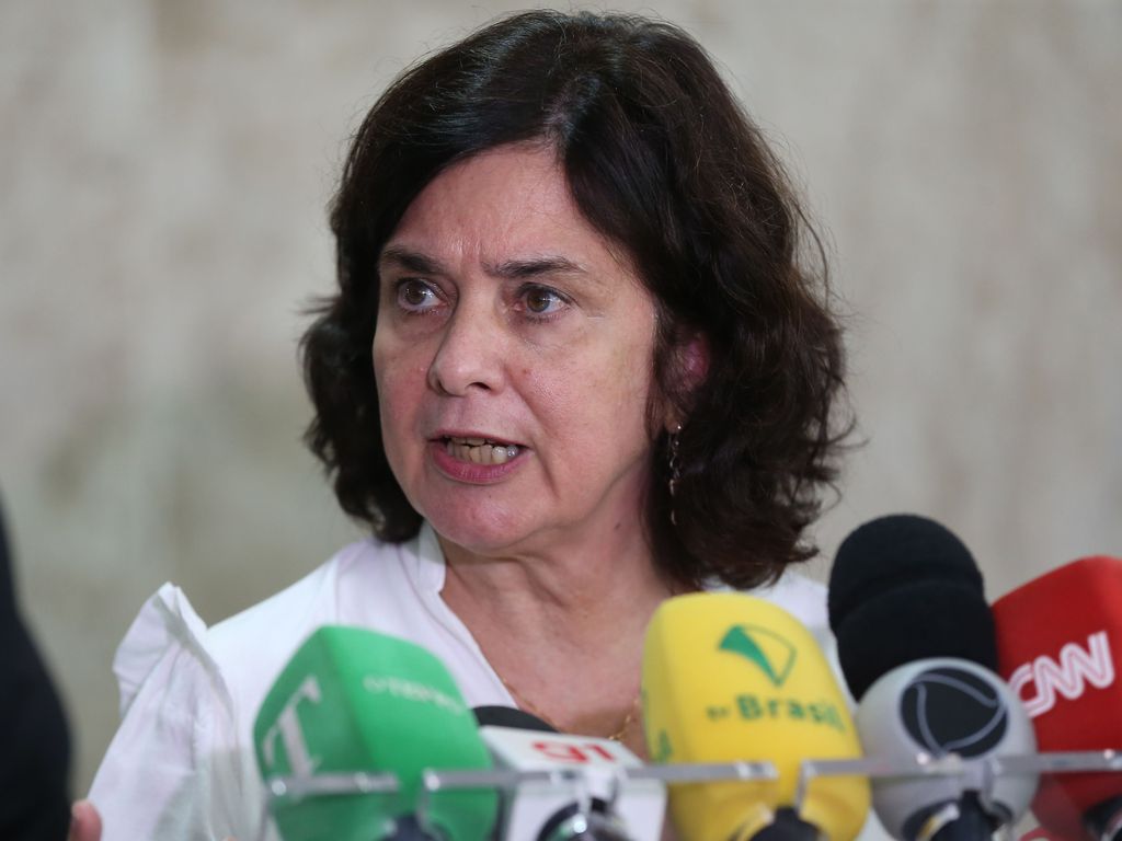 Nísia Trindade, ministra da Saúde