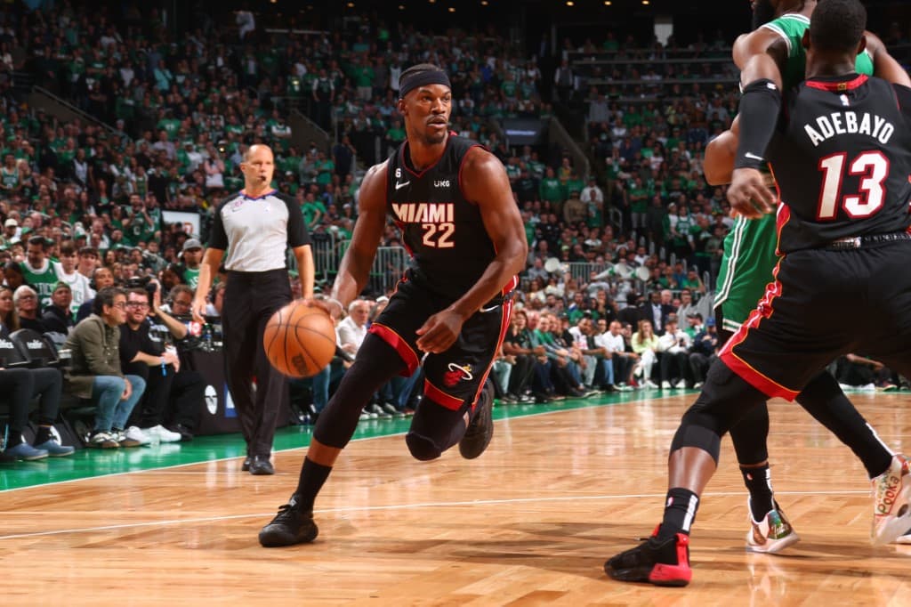 Miami Heat elimina Boston Celtics no jogo 7 e vai às Finais da NBA - Folha  PE