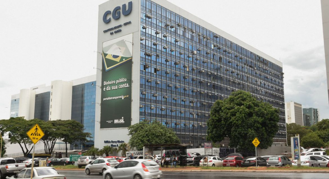 Controladoria Geral da União ( CGU )