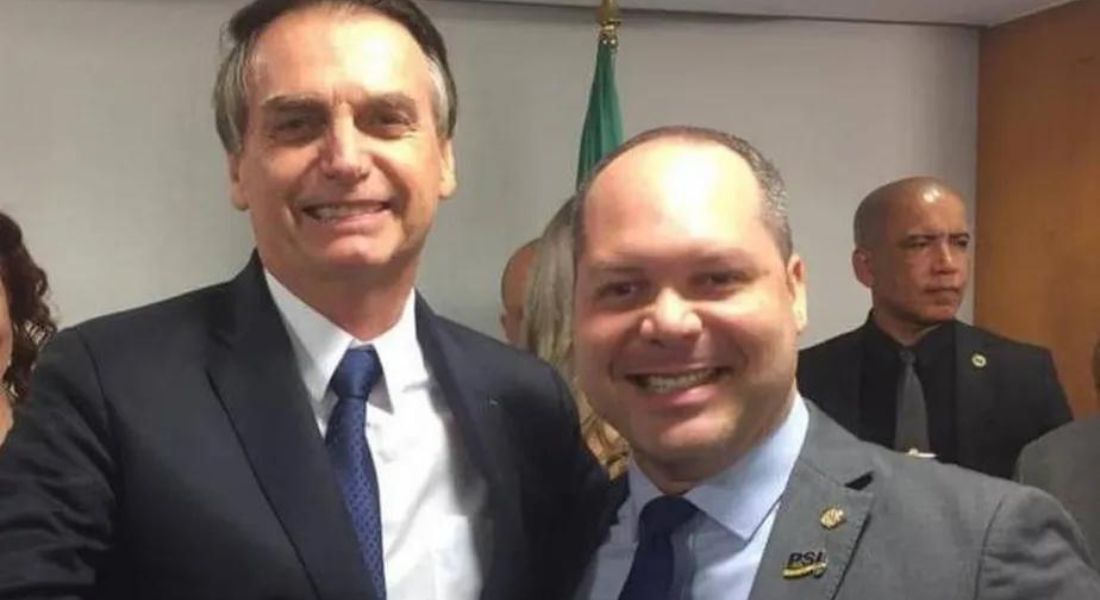 Ex-deputado Heitor Freire com Jair Bolsonaro 