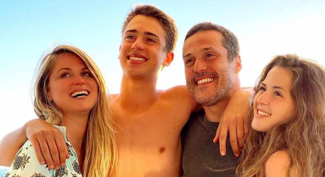 Susana Werner e Julio Cesar, com os filhos