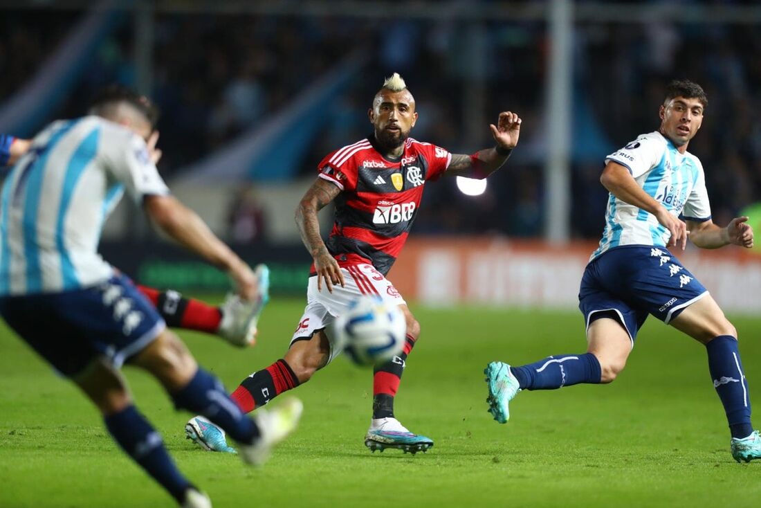 Flamengo ficou apenas no empate na Libertadores 