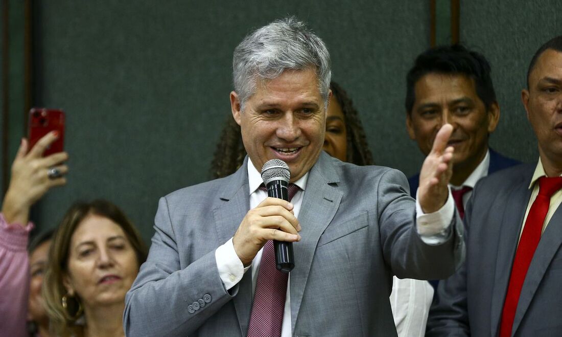 Ministro Paulo Teixeira