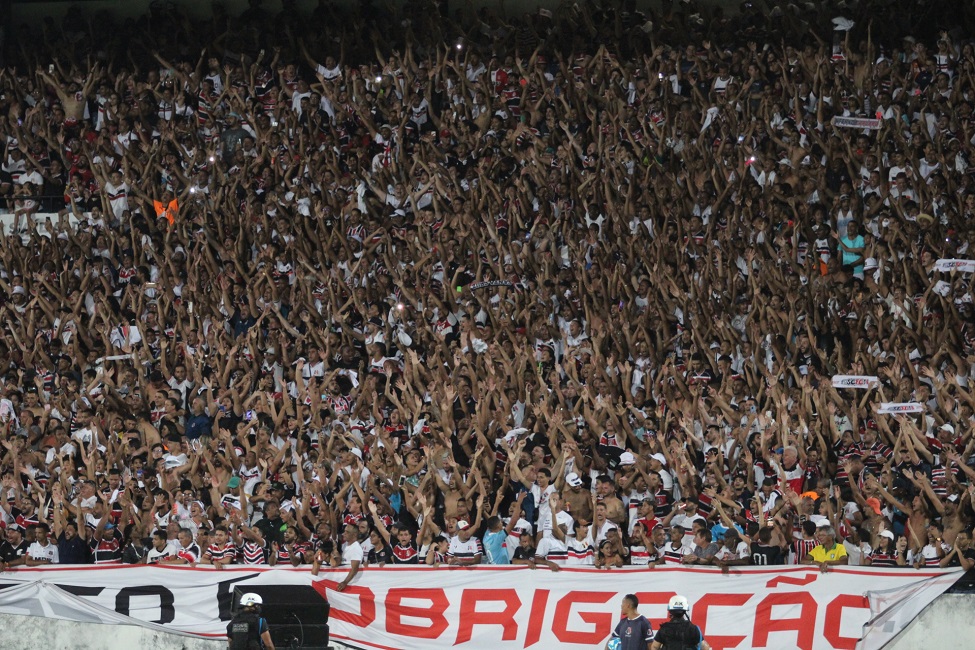 Torcida do Santa Cruz