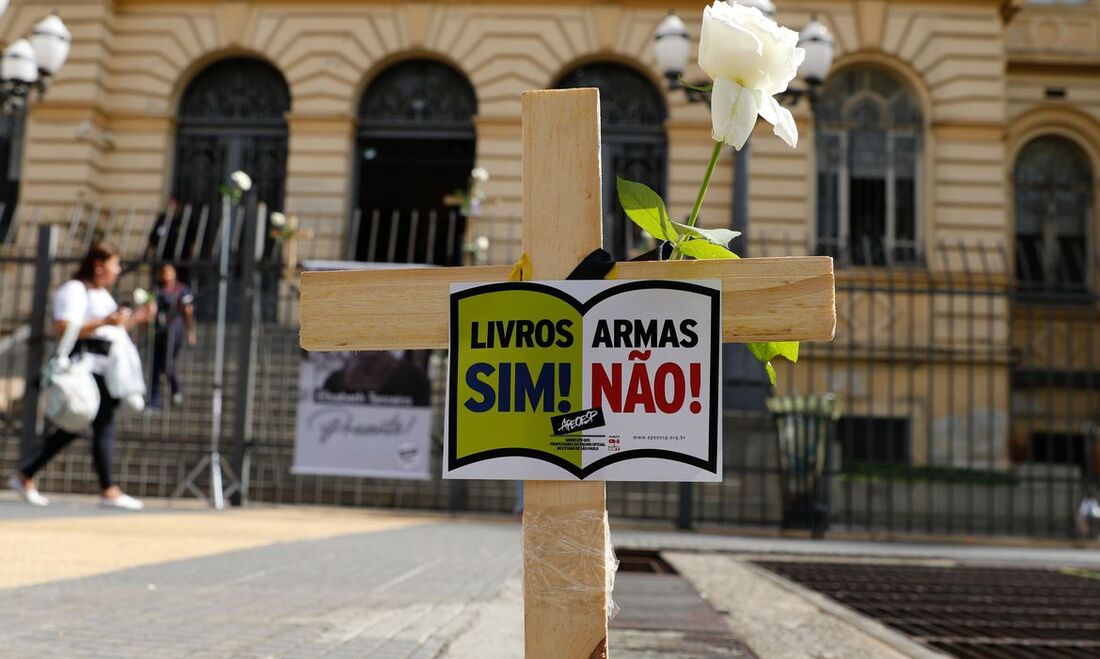 violência em escolas