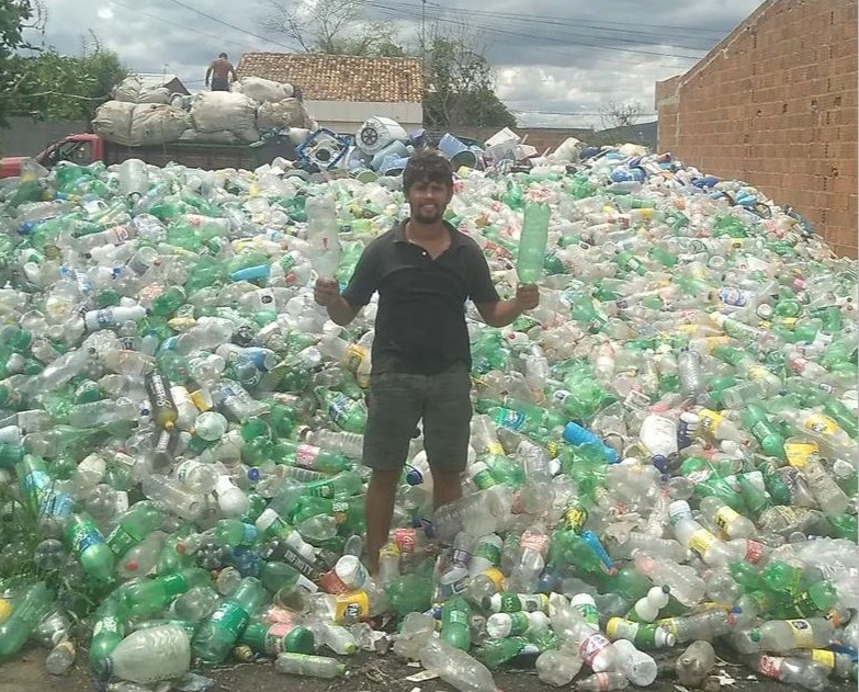 Foi no lixão que o futuro estudante despertou o desejo pelas ciências biológicas