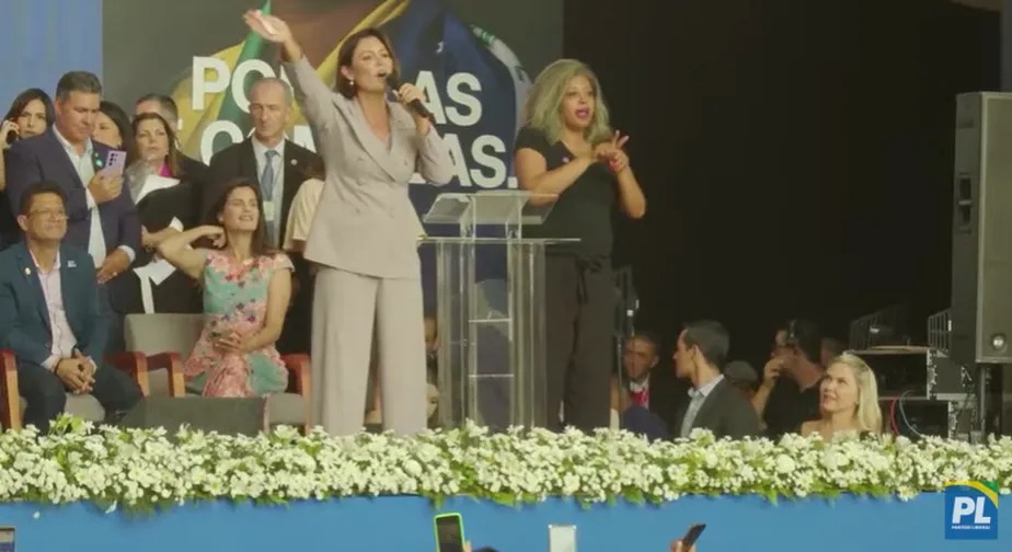 Michelle Bolsonaro em cerimônia de posse do PL Mulher em SP